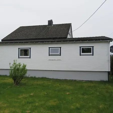 Homestay Airbnb And At Postvegen 95
