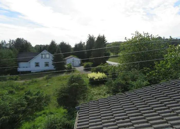 Quarto em Acomodações Particulares Airbnb And At Postvegen 95 Vigra